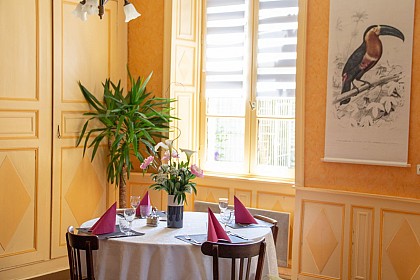 Restaurant A La Bonne Place