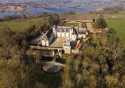 Tour of the Château de Goulaine