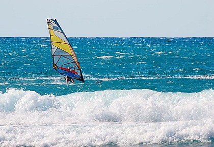 Windsurfing Lessons in Porto-Vecchio – 10 Hours