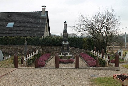 Vrigne Meuse - Carré militaire