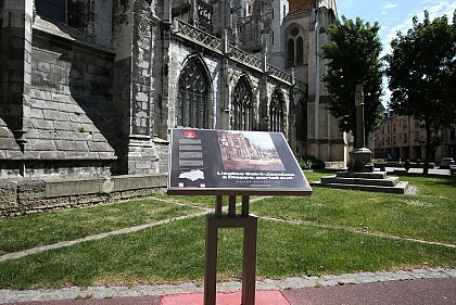 Table de lecture impressionniste n°3 - L'église Saint-Jacques à Dieppe