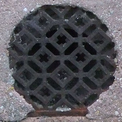 Grille d'aération en entrelacs
