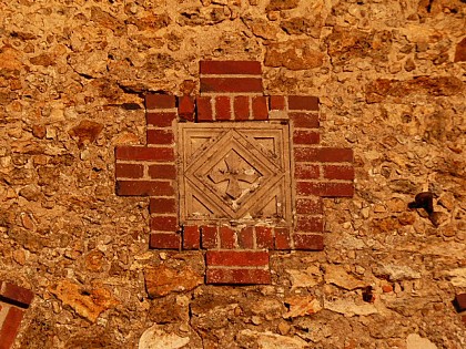 Entrelacs à croix pattée