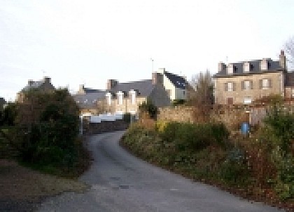 Biord village and its hillock