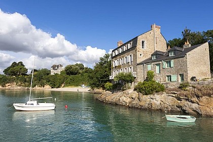 Du Châtelet winter harbour