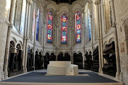 Choir of Light, contemporary work of Anthony Caro