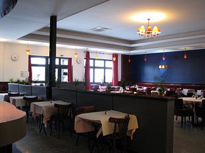 Loft Bistro