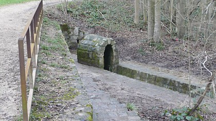 Frère-Jean fountain, recalling Victor-Hugo’s 'Miserables