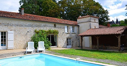 GÎTE "LE PARC" - CHÂTEAU DE BOURNEAU