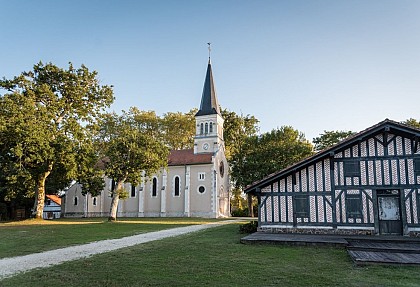 Eglise Saint Michel de Bias