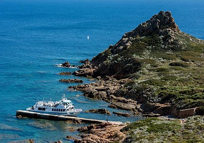 Iles Sanguinaires cruise with a stopover at Mezzu Mare - Leaving from Ajaccio and Porticcio