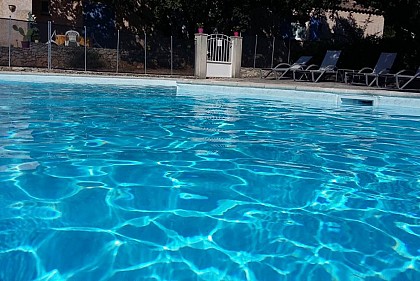 Lavande***  Gîte avec piscine sur les hauteurs de Nîmes