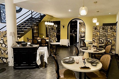 Restaurant "Plaisirs des Sens"