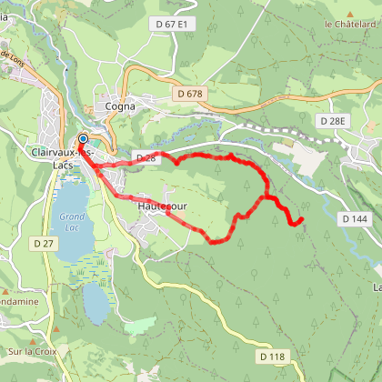 Hiking on the ridge above Clairvaux les Lacs