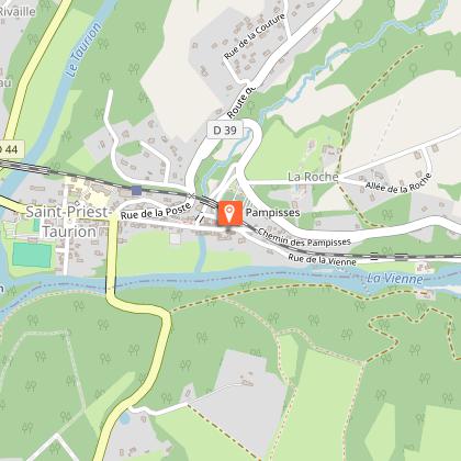 Eglise Saint-Priest - Croix reliquaire processionnelle