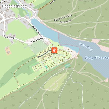 Hébergement insolite - cabane tonneau