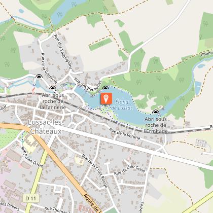 Aire de pique nique - Étang de Lussac-les-Châteaux