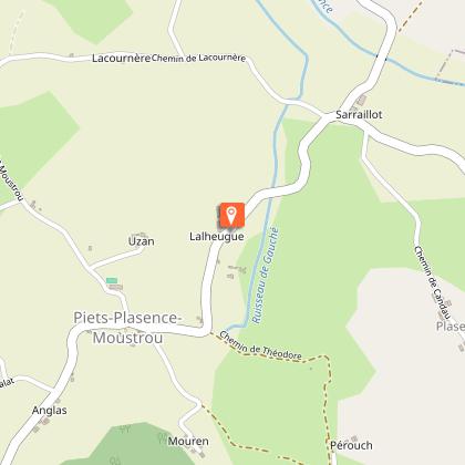 Aire de camping-car - Aux Hirondelles