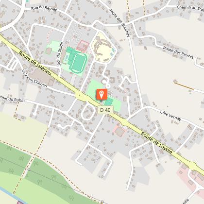 Parc de Jalérieu children's playground and picnic area