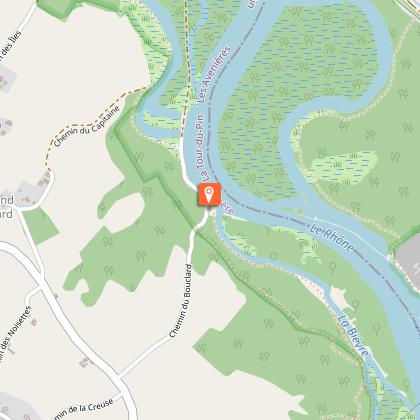 Picnic area on the banks of the Rhone