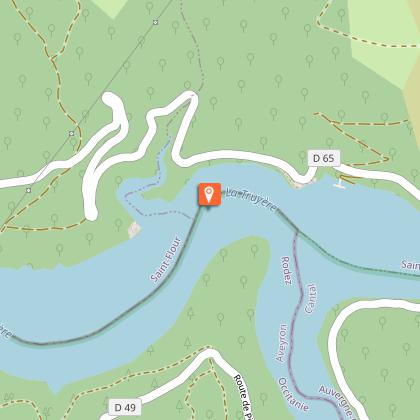 The Truyère Gorges an Sarrans lake