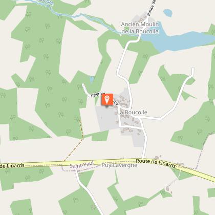 Jean et le petit bois, deux maisonnettes