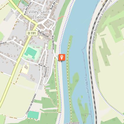 LE VILLAGE" BOAT STOP