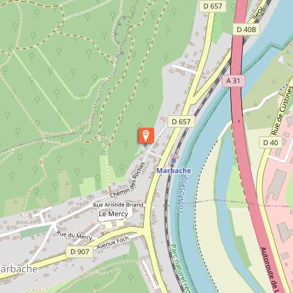 Hébergements insolites roulotte cowboy (cowboy caravan unusual accommodation)