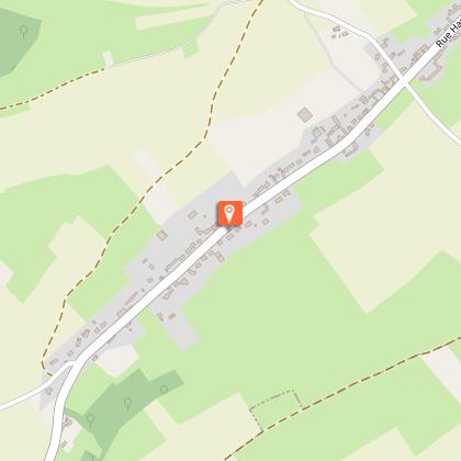 Au pied de la colline