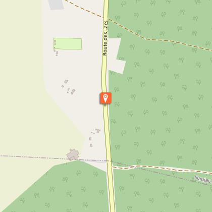 Aire naturelle de camping Les Grands Chênes