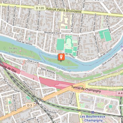 Île du Moulin and Île d’Amour