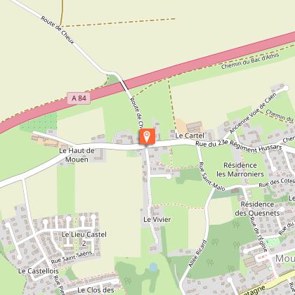 Ancienne pompe à eau - Mouen