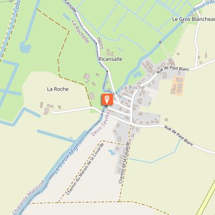 Meublé à Saint-Hilaire-La-Palud (00769)