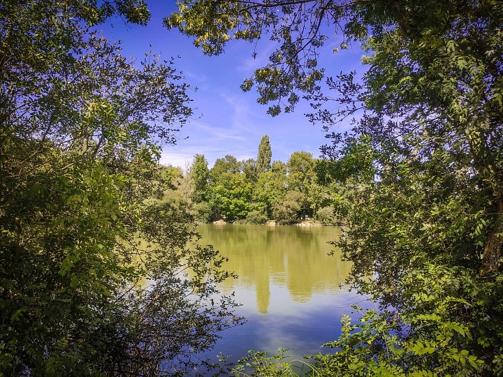 Sentier du plan d'eau des Trois Fontaines - Vi ...