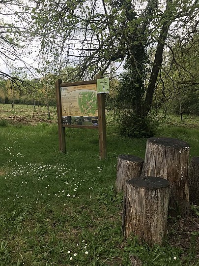 Le sentier du Landais*