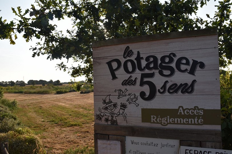 LA GENÉTOUZE : Le sentier des jardins