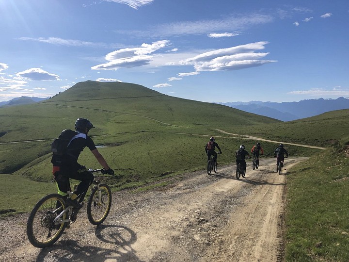 PL 12 - LA VALLÉE DES BICHES