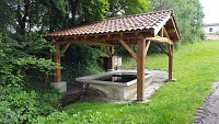 Lavoir cicruit du petit patrimoine Luzillat