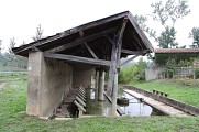 Lavoir à Gousse