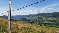Le Claux et les contreforts du plateau du Limon
