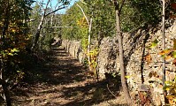 chemin et muret © CDRP 34