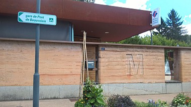 Liaison cyclotouristiques Via Rhona / gare SNCF de Pont de Beauvoisin