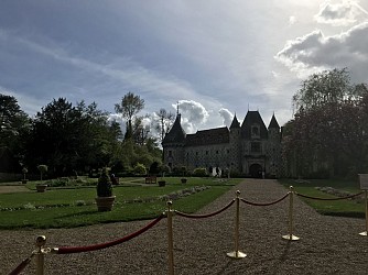 Autour du château de Saint-Germain-de-Livet