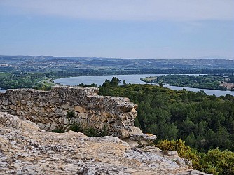Parcours gravel autour de l’Abbaye de Saint-Roman – Beaucaire