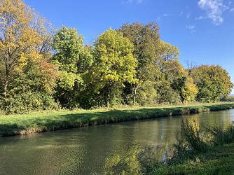 Boucle cyclo Des Eaux thermales aux rives du Canal