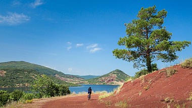 GRAVEL GRANDS CAUSSES N°28 - DES PENTES DE LA SÉRANNE AU LAC DU SALAGOU