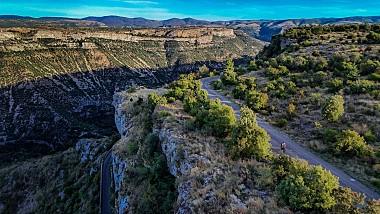 GRAVEL GRANDS CAUSSES N°31 - AU CŒUR DU CIRQUE DE NAVACELLES