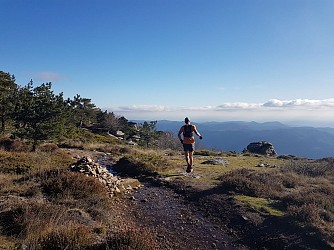 ITINERANCE SUR LE GR®7 MONTAGNES DU CAROUX, 4 JOURS
