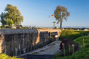 Circuit de randonnée des sites de mémoire jusqu'à la Casemate Esch