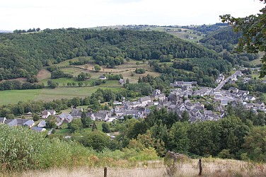 PR Sur la route de Salers - 14 kms